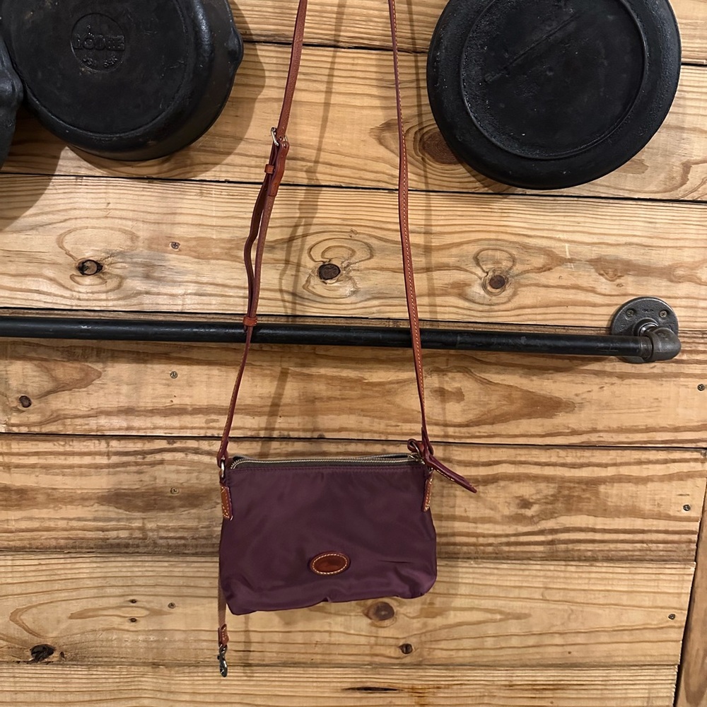 Dooney and Bourke Nylon Crossbody purse